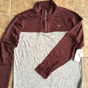 Longsleeve workout shirt